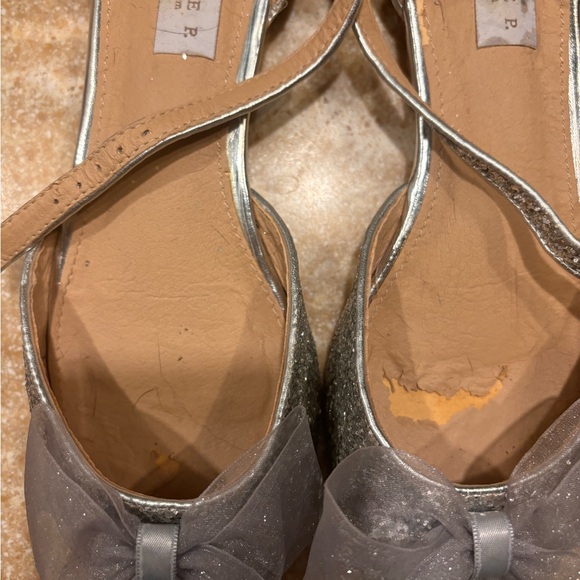 Rock Glitter Pointy Toe Flats with Organza Bow - Picture 2 of 11